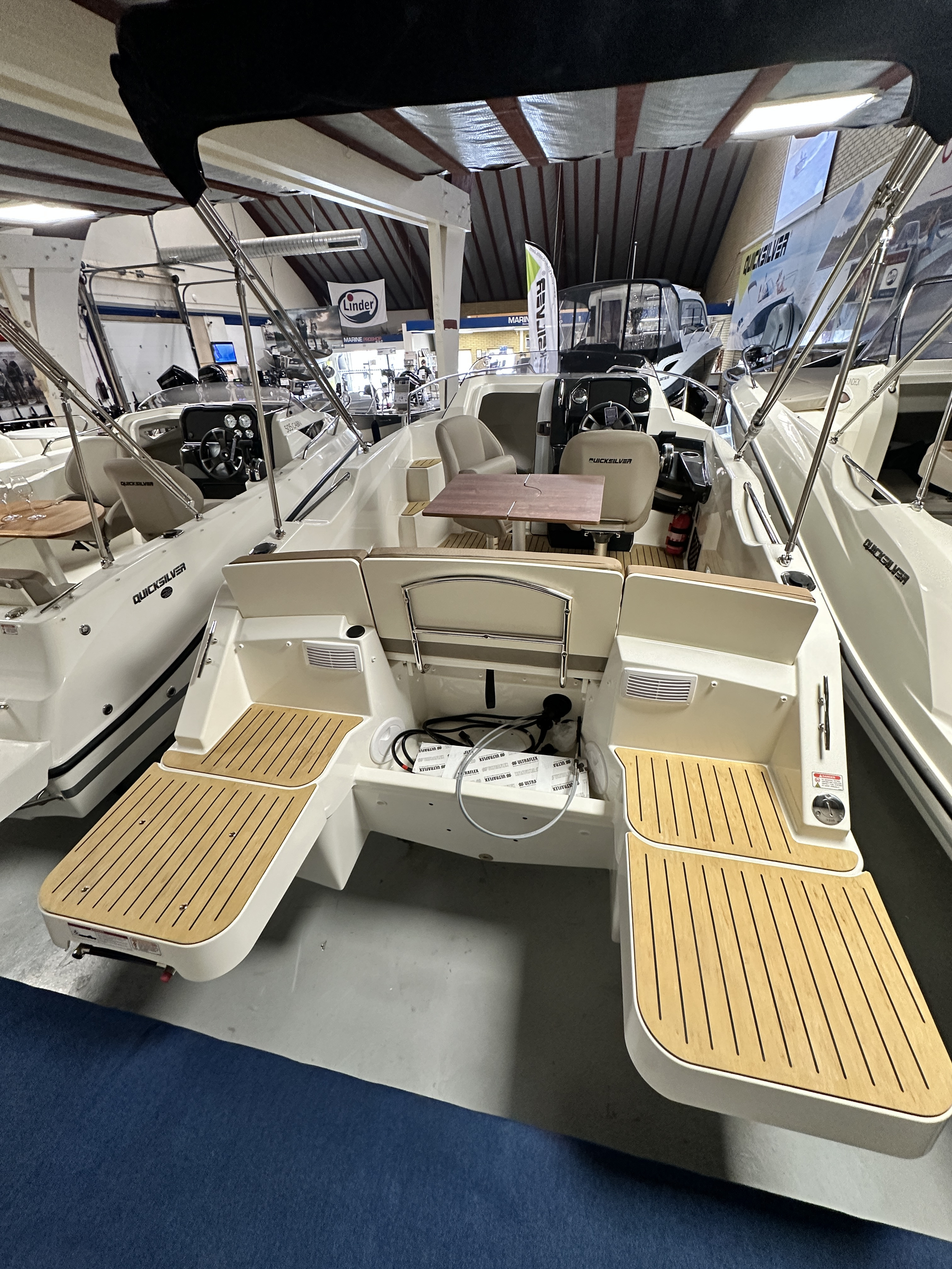 Quicksilver 555 Cabin m/100 hk & udstyr Komplet Flexiteek - 8