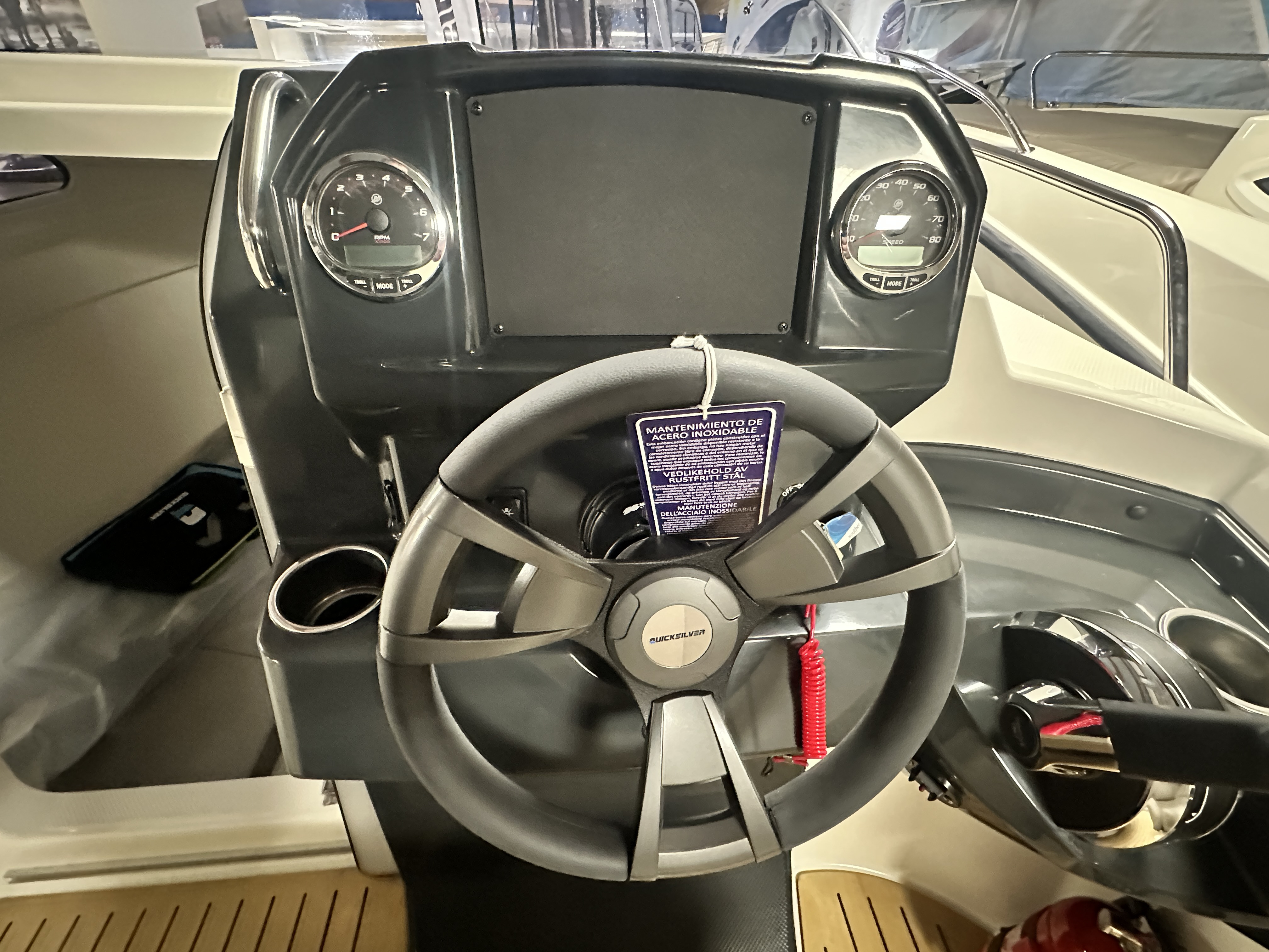 Quicksilver 555 Cabin m/100 hk & udstyr Komplet Flexiteek - 16