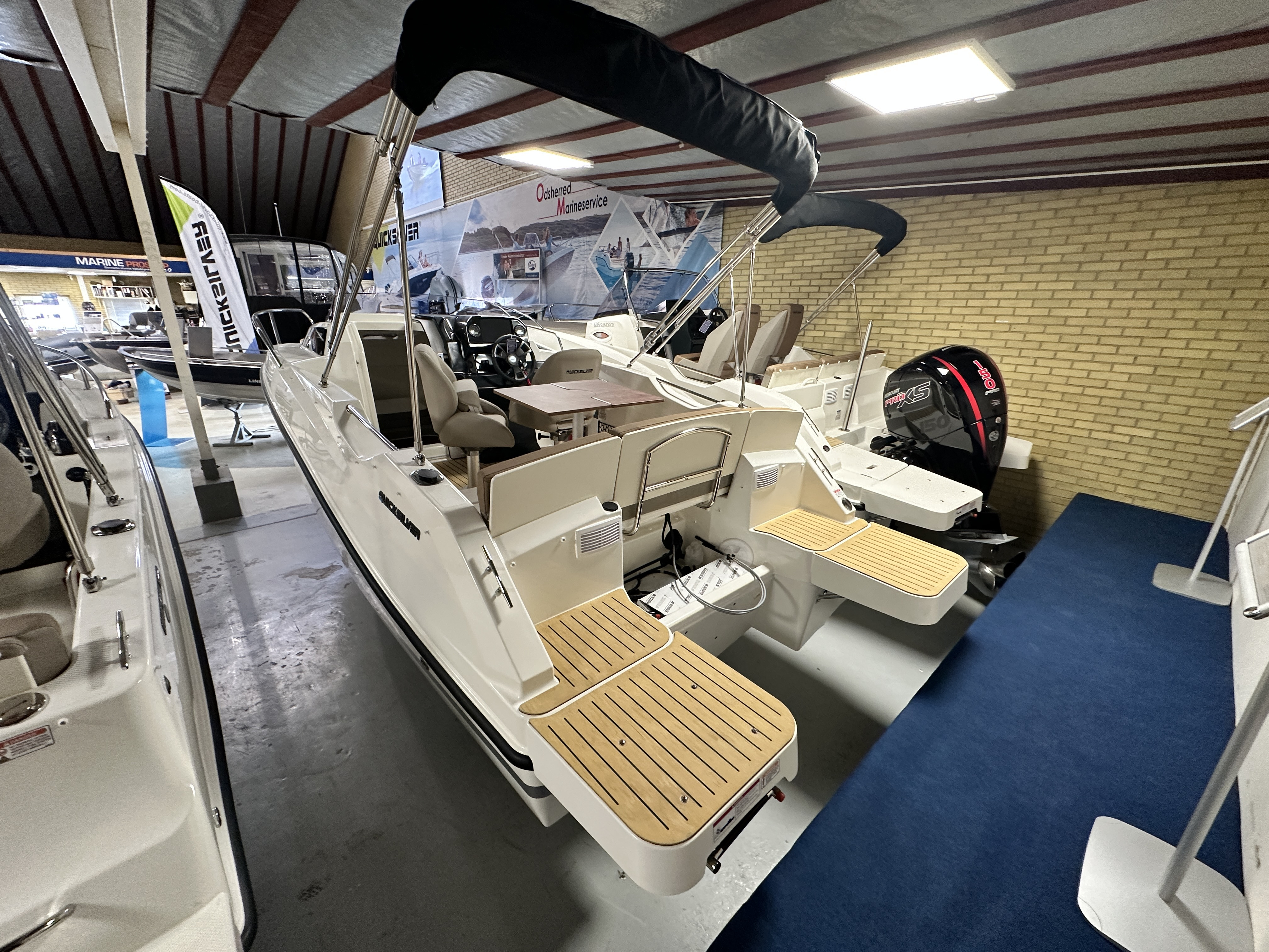 Quicksilver 555 Cabin m/100 hk & udstyr Komplet Flexiteek - 1