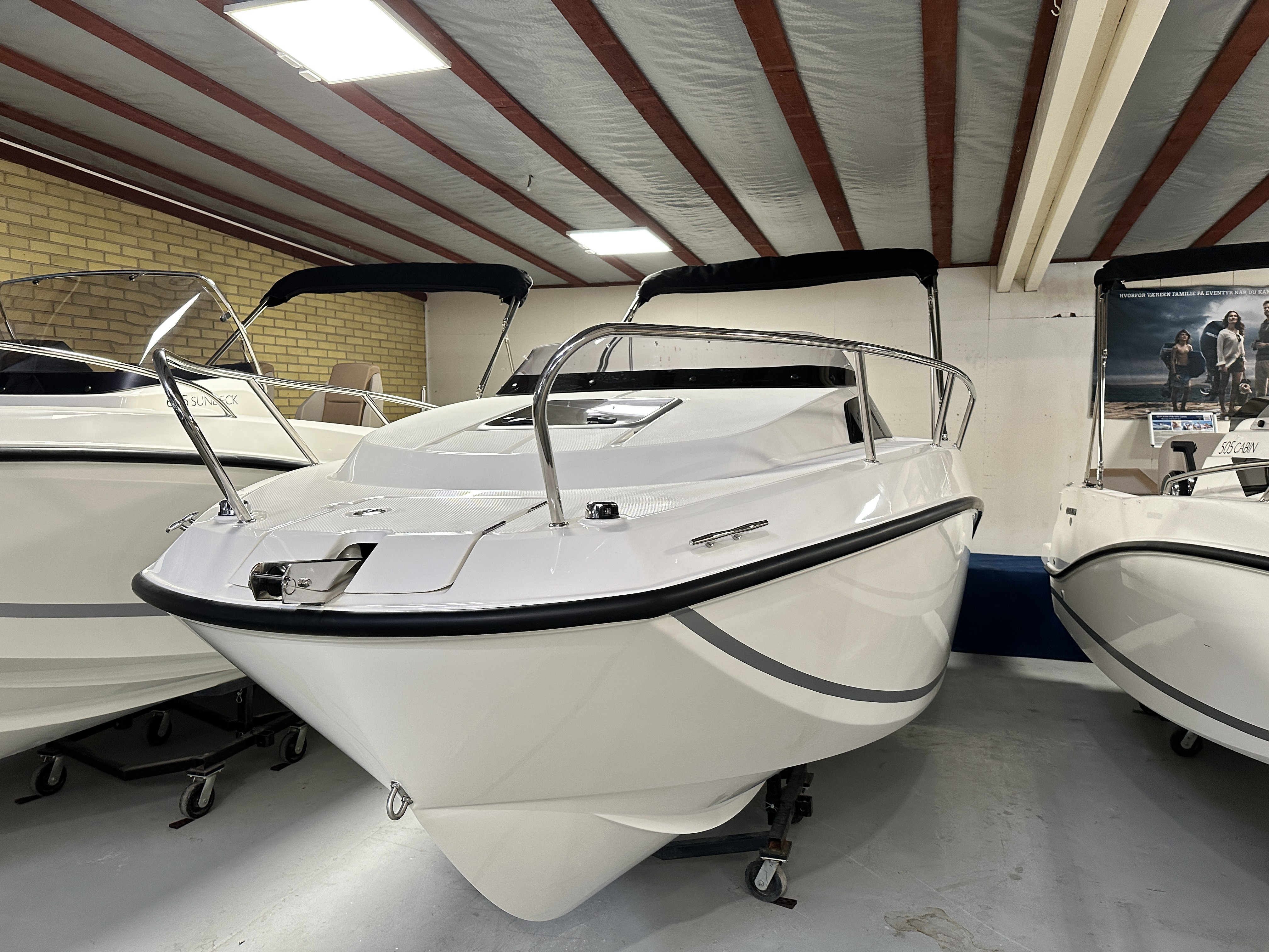 Quicksilver 555 Cabin m/100 hk & udstyr Komplet Flexiteek - 1
