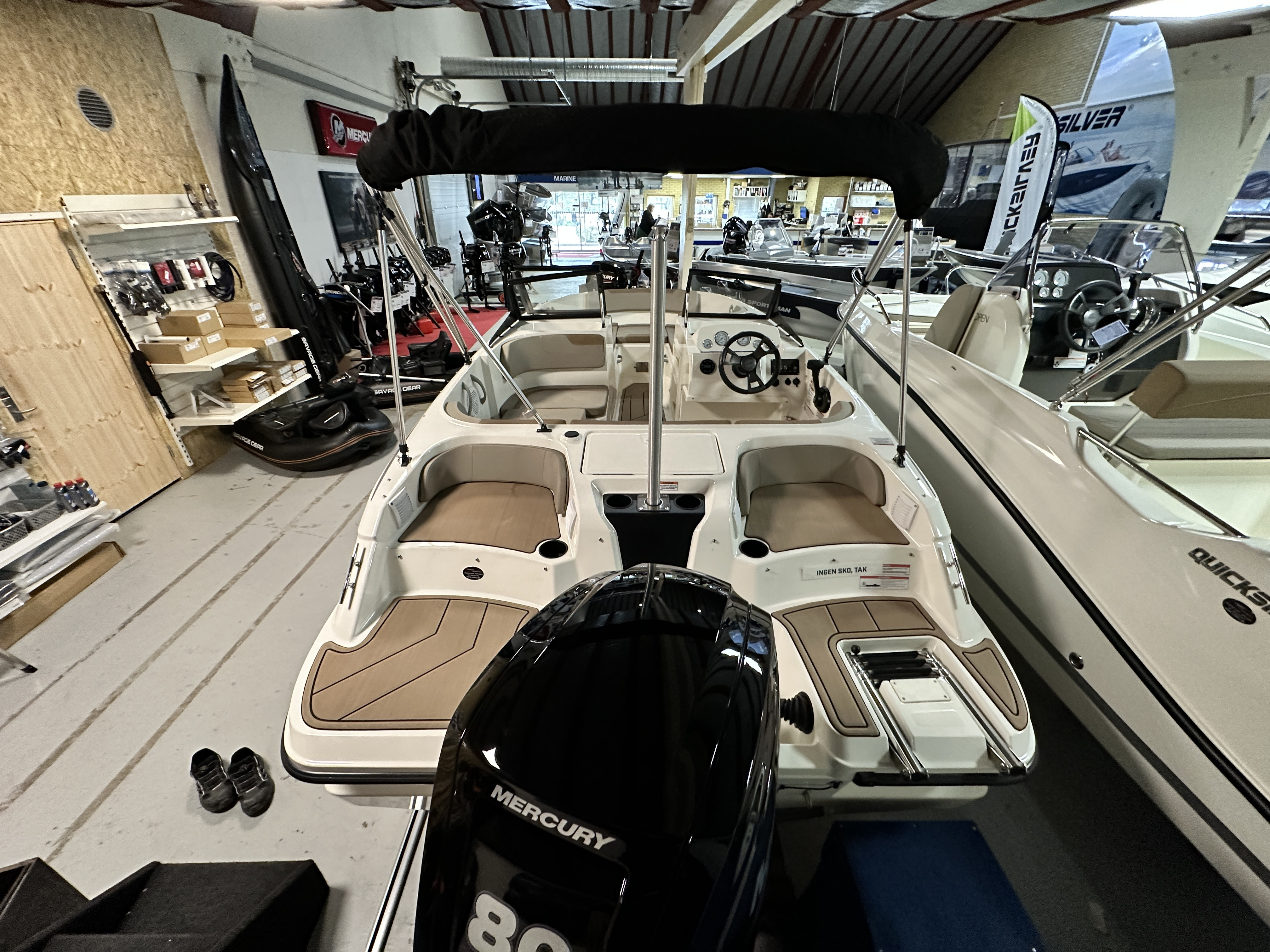 Quicksilver 525 aXess m/80 hk & udstyr - 2